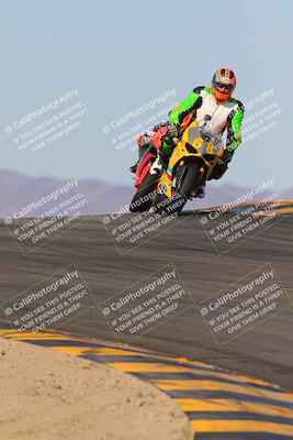 media/Dec-18-2022-SoCal Trackdays (Sun) [[8099a50955]]/Turns 9 and 10 Set 1 (1045am)/